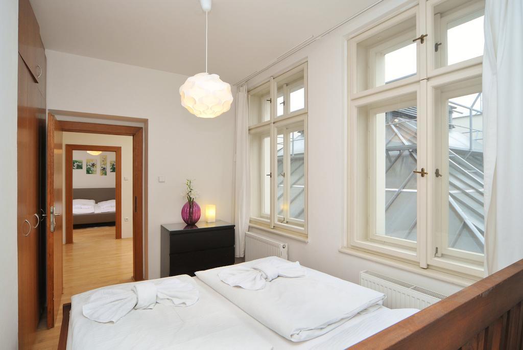 Selinor Old Town Apartments Praga Exterior foto